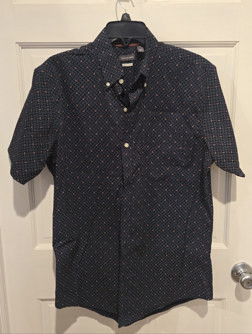 Van Heusen Navy Short-Sleeve Button-Down Shirt with Micro Print